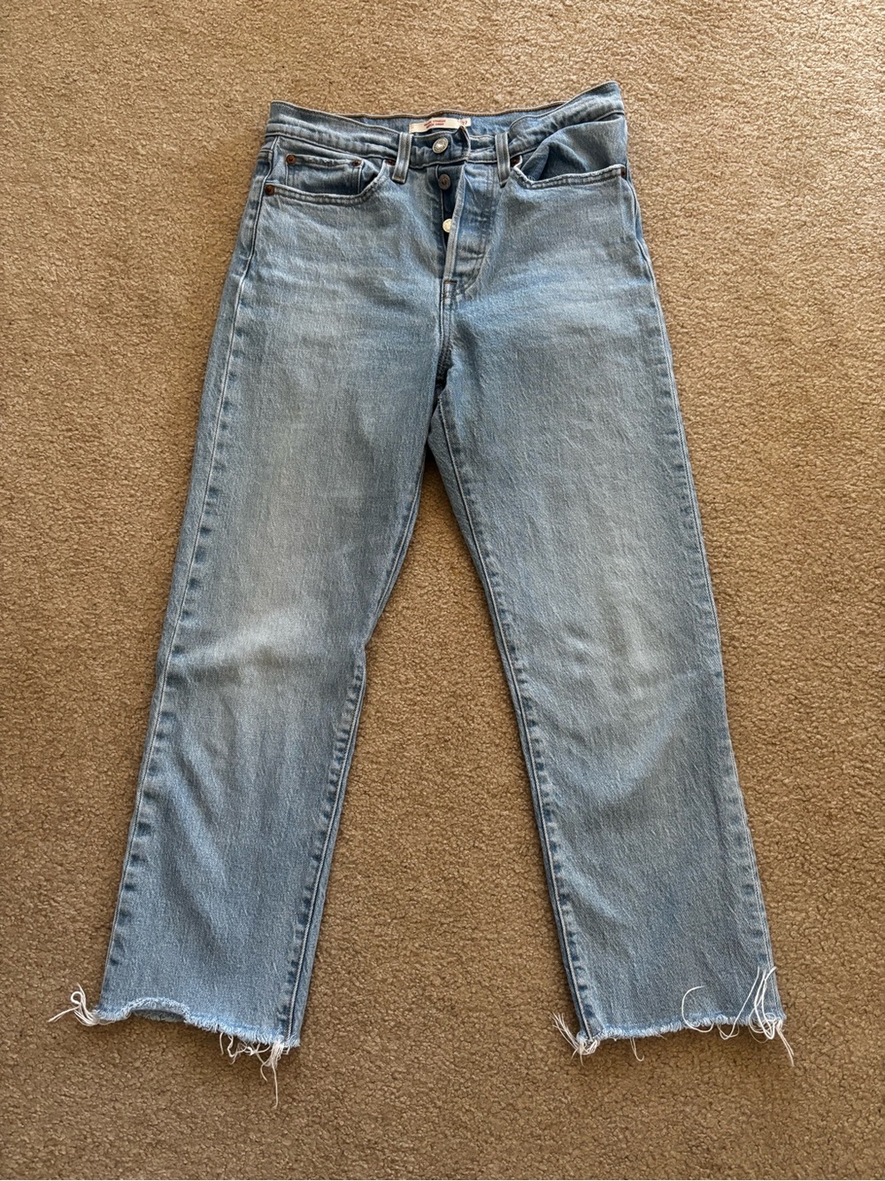 Levi’s Wedgie Straight Ankle Jeans
